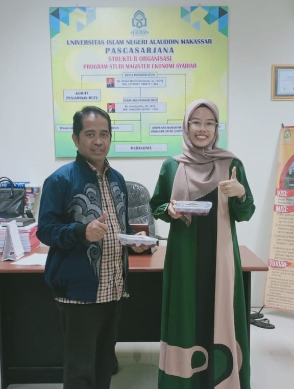Mahasiswi Prodi Magister Ekonomi Syariah UIN Alauddin Makassar Memilih Menjadi Enterpreneur Sambil Kuliah 