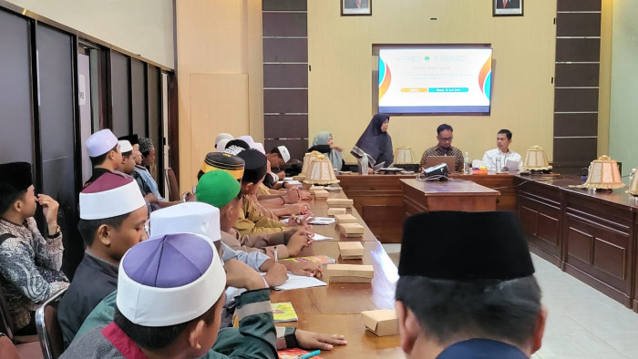 Magister Ekonomi Syariah UIN Alauddin Gelar Pengabdian Internasional di Pesantren DDI Mangkoso